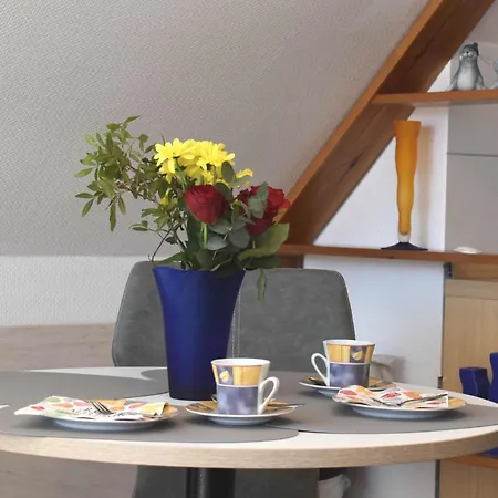 Hinter Den Duenen D83 * 普雷罗